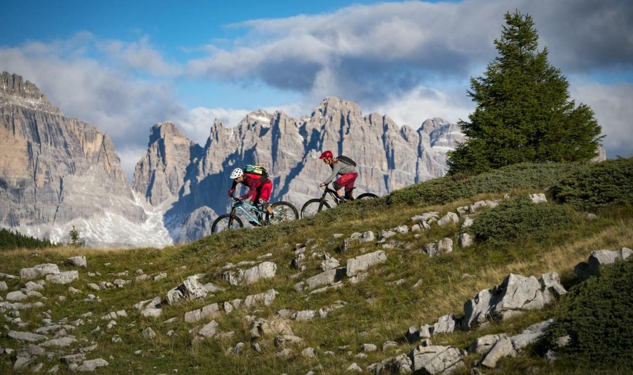 Willa Agriturismo Ai Castioni Molveno Zewnętrze zdjęcie